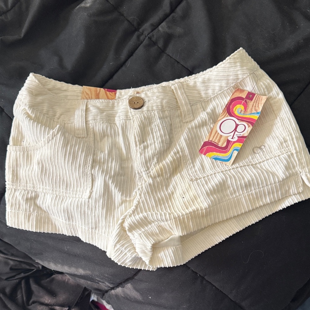 OP Cream Corduroy Shorts brand new